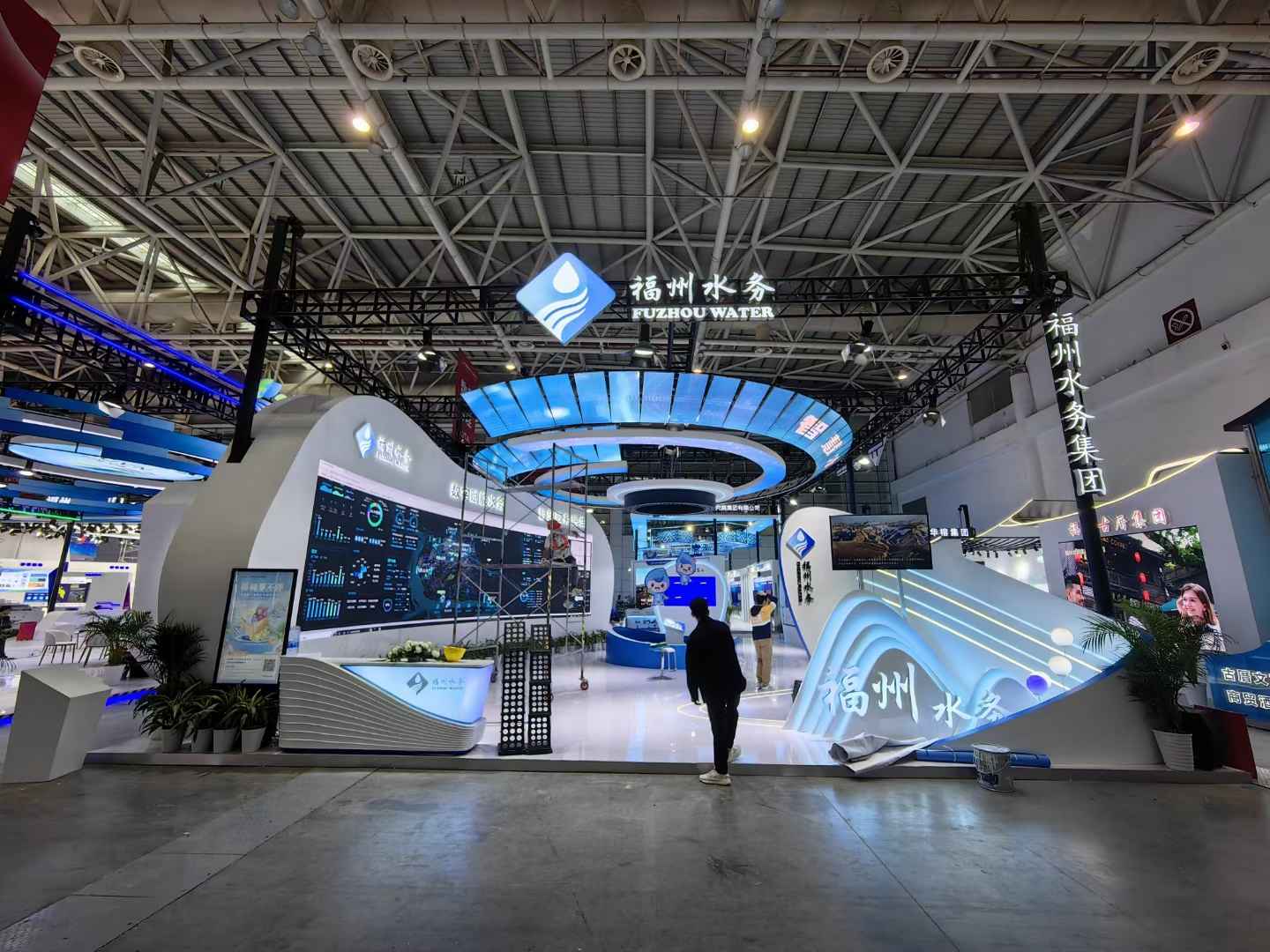 福州數(shù)字中國(guó)會(huì)展中心、廣州展會(huì)設(shè)計(jì)搭建